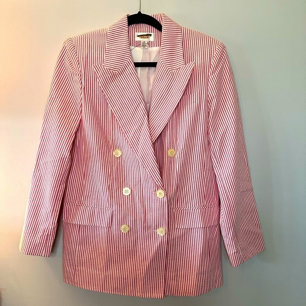 TALBOTS SIZE 8 PINK AND WHITE SEERSUCKER BLAZER LADIES